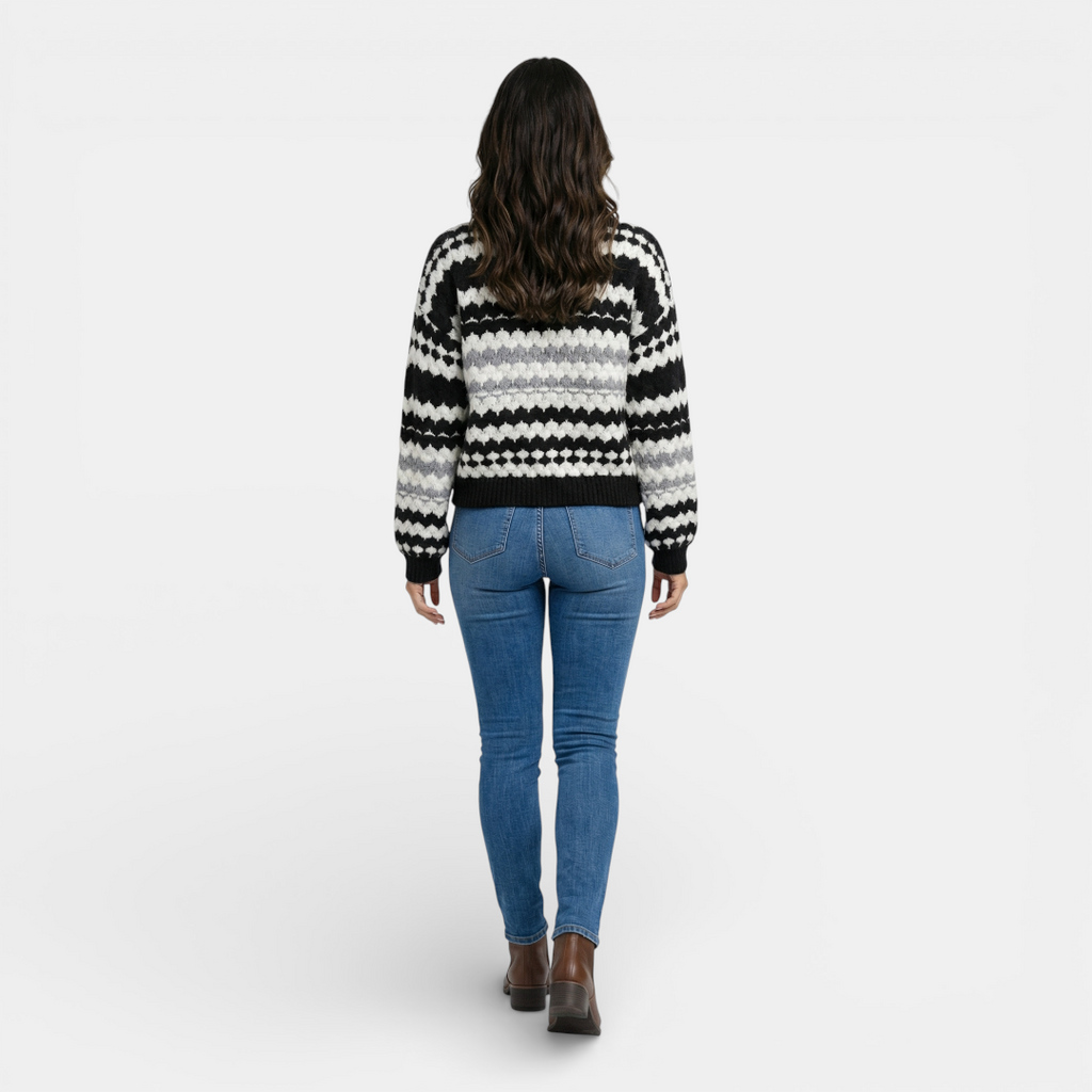 Women's Sweater - Crew Neck Relaxed Fit Geometric Pattern - Mary Feels
